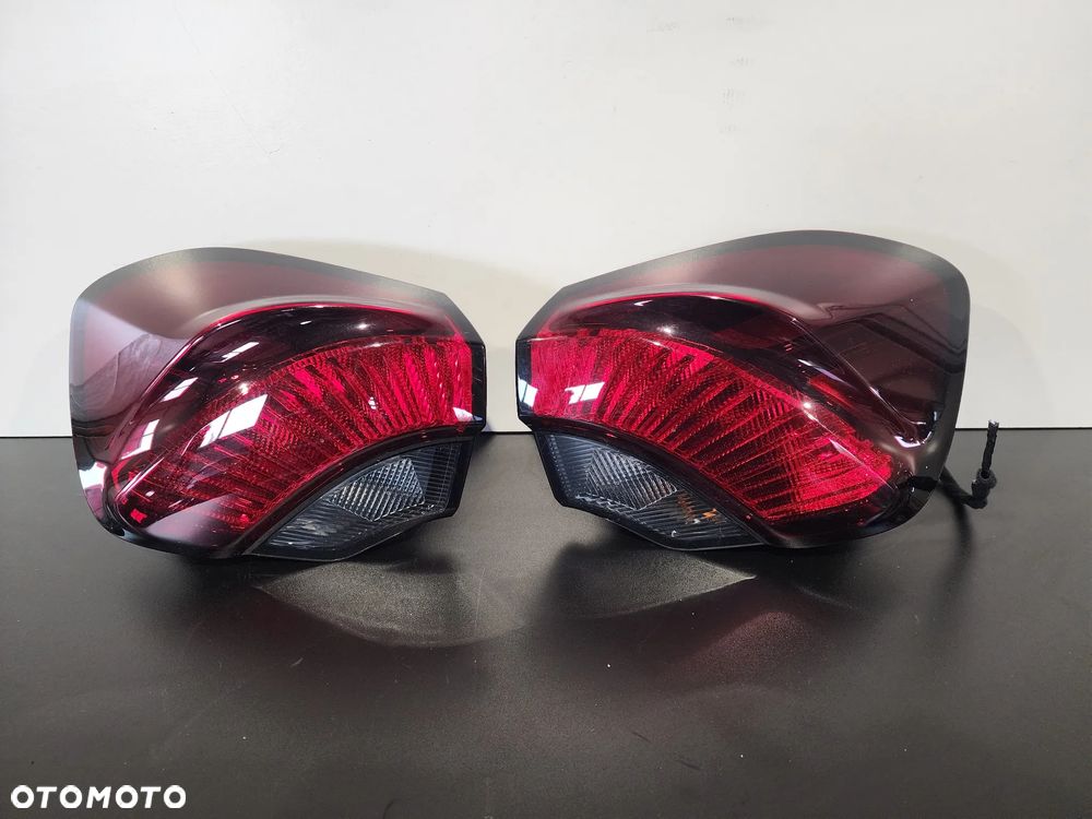 Fiat Tipo lampa tył CIEMNA - 1