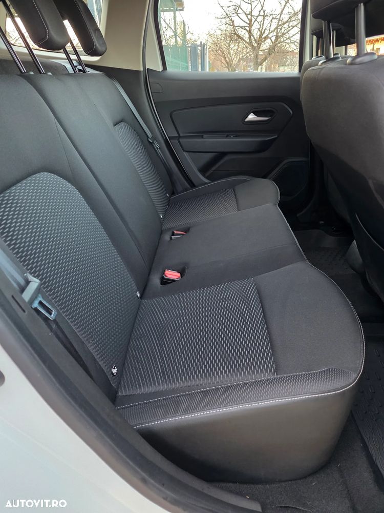 Dacia Duster 1.5 dCi 4x4 Laureate - 11