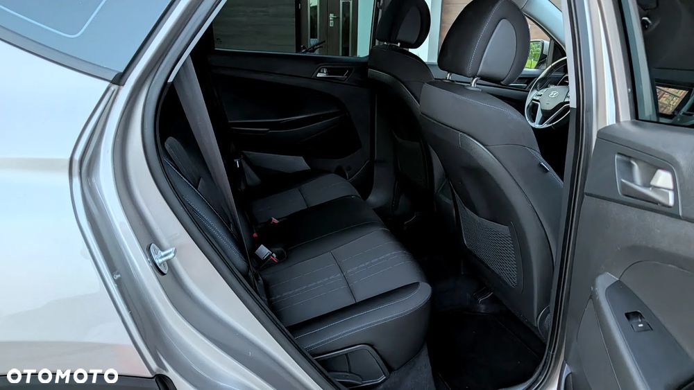 Hyundai Tucson 1.6 GDI BlueDrive Design 2WD - 10