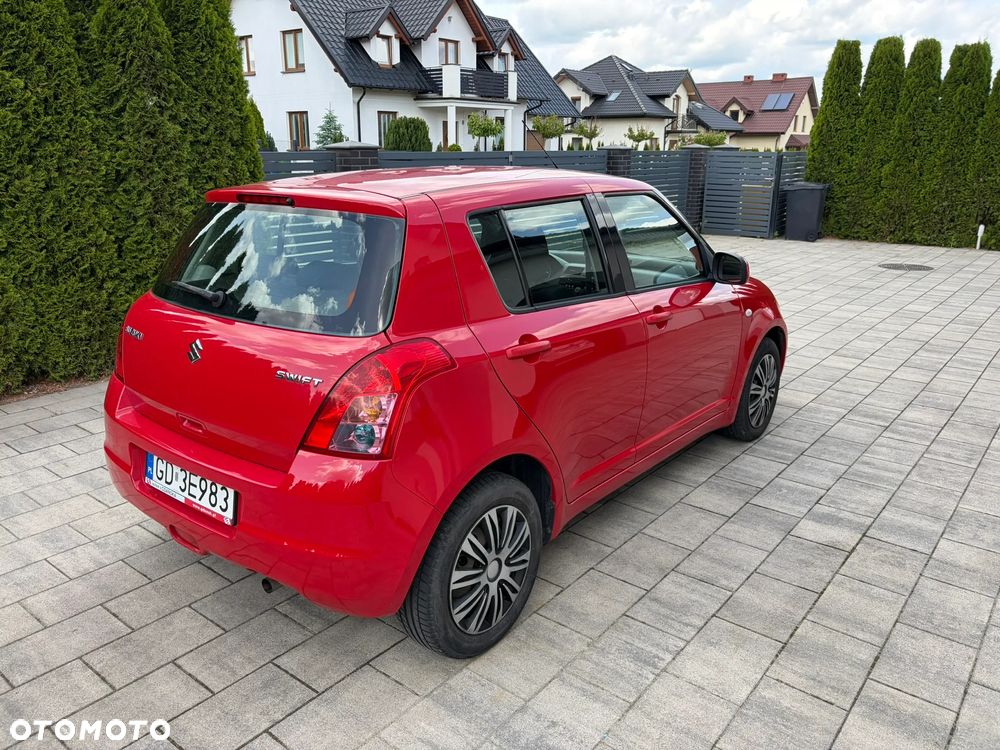 Suzuki Swift 1.3 GS / Premium - 4