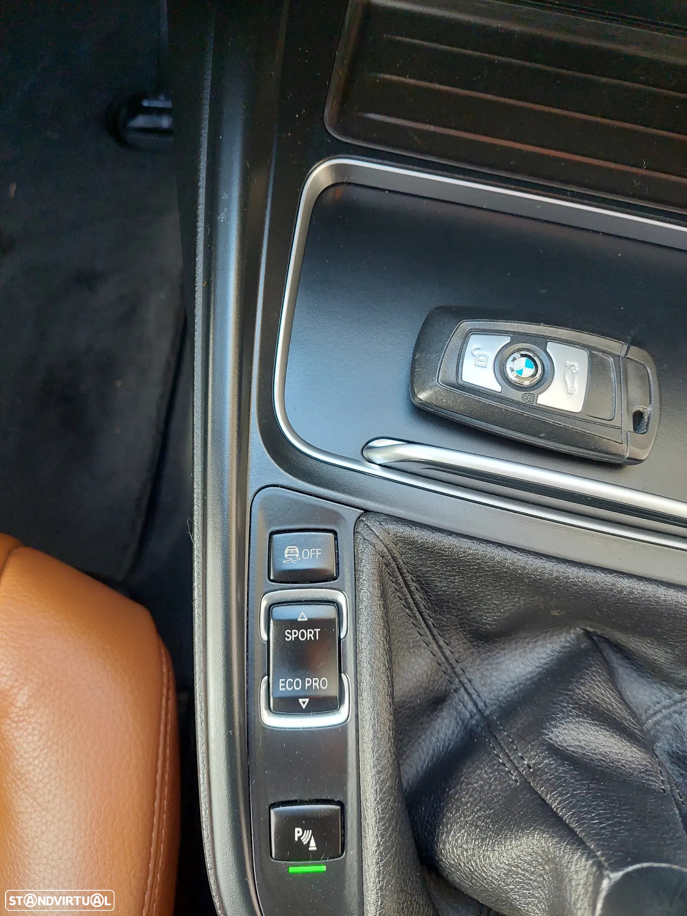 BMW 320 d Line Luxury - 44