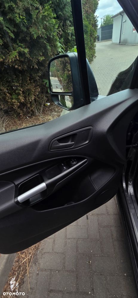 Ford TRANSIT CONNECT - 21