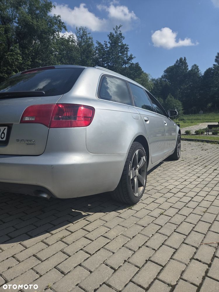 Audi A6 Avant - 4