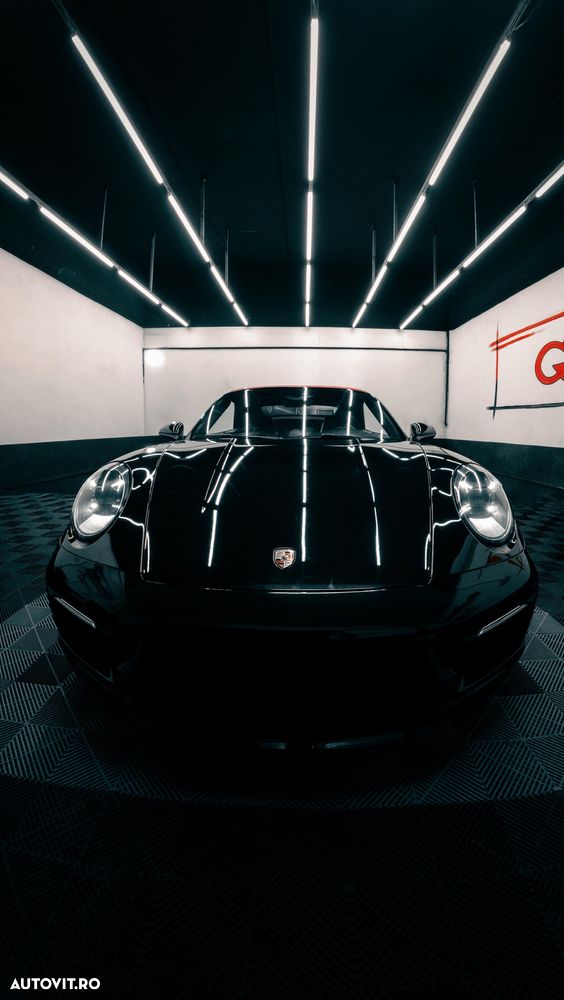 Porsche 911 GTS PDK - 8