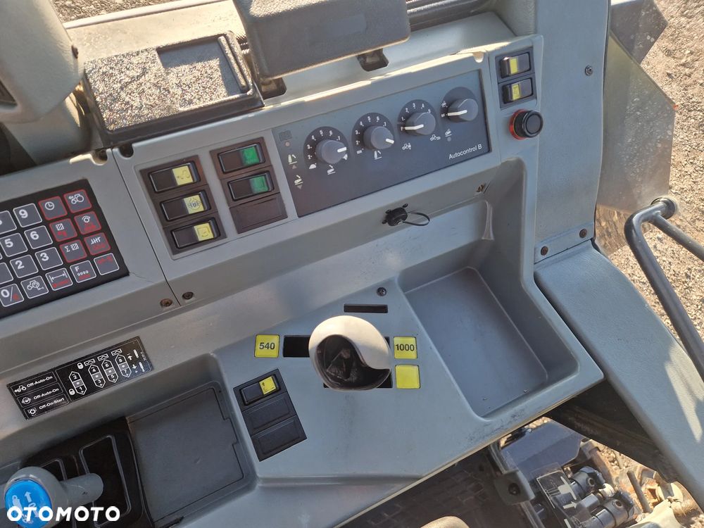 Valtra 6350 HiTech - 15