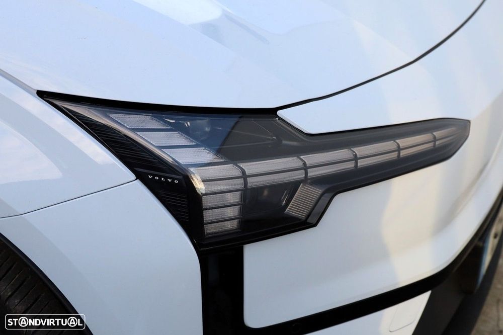 Volvo EX30 69 kWh Twin Motor Plus - 24