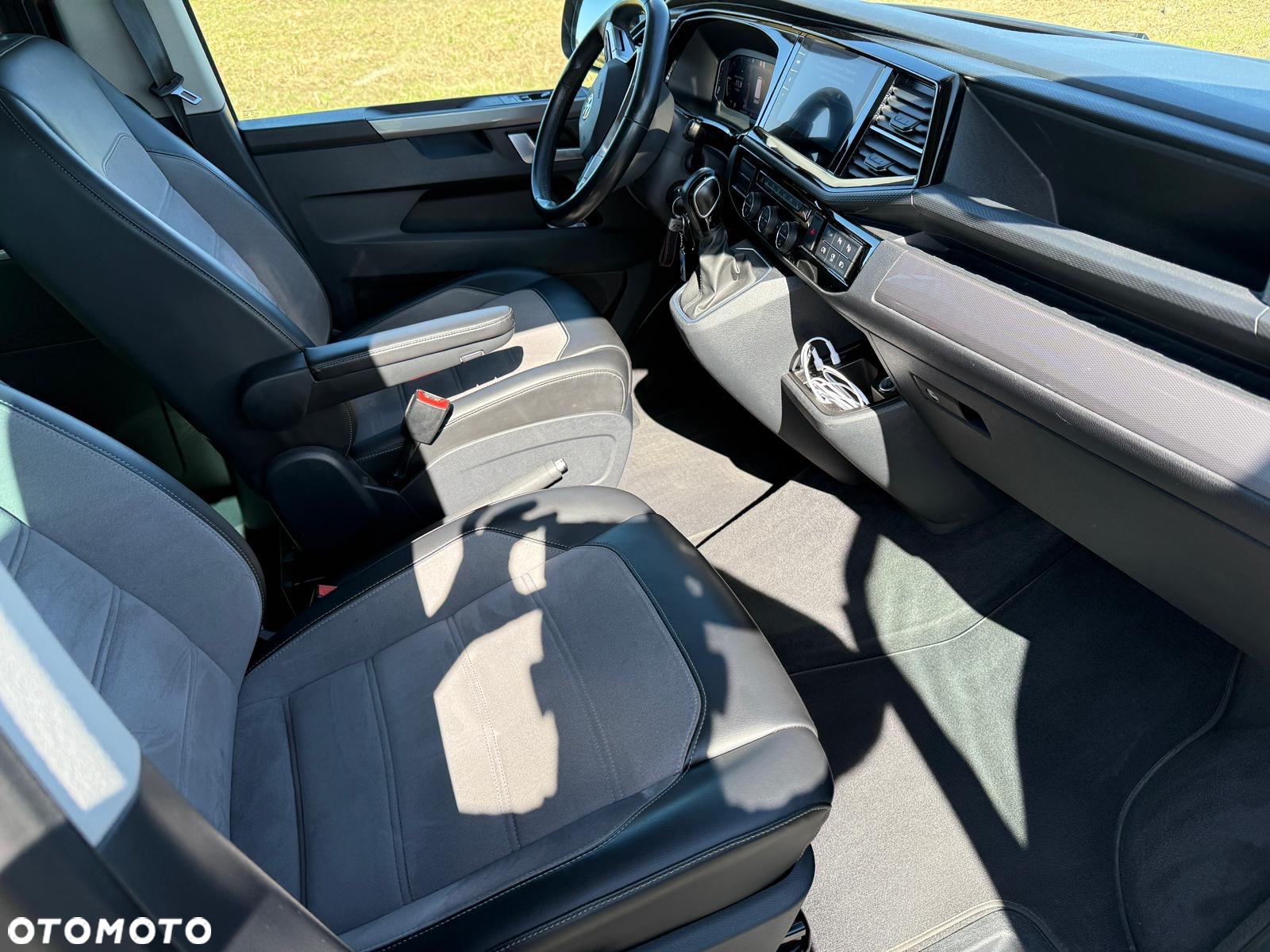 Volkswagen Multivan 2.0 BiTDI L1 Highline 4Motion DSG - 30