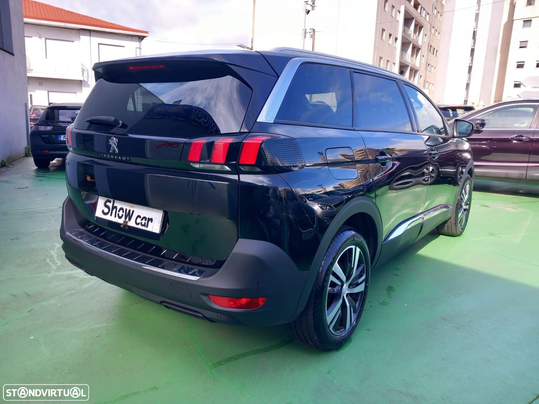 Peugeot 5008 1.5 BlueHDi Allure Pack EAT8 - 5