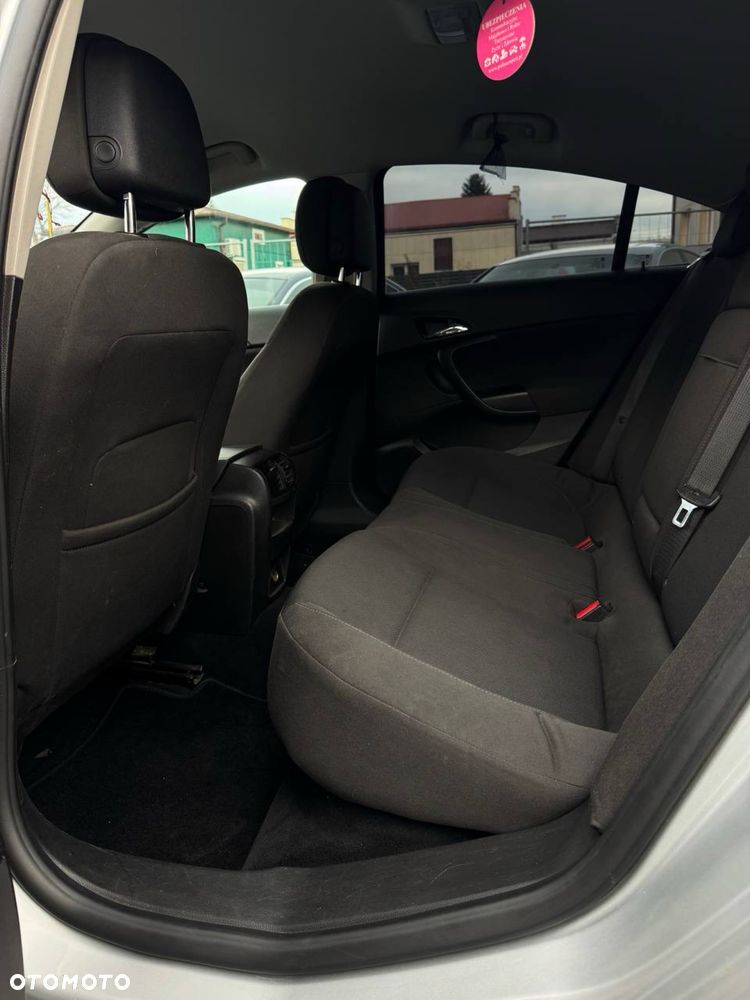 Opel Insignia - 7