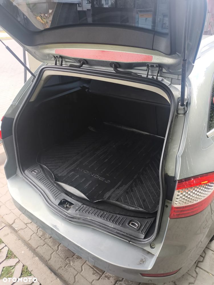 Ford Mondeo 2.0 Titanium - 16