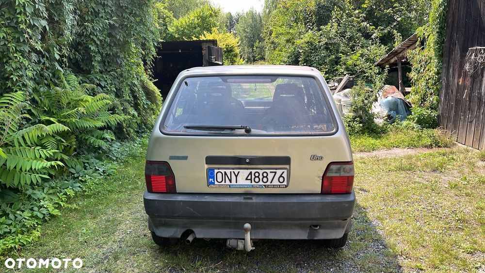 Fiat Uno - 1