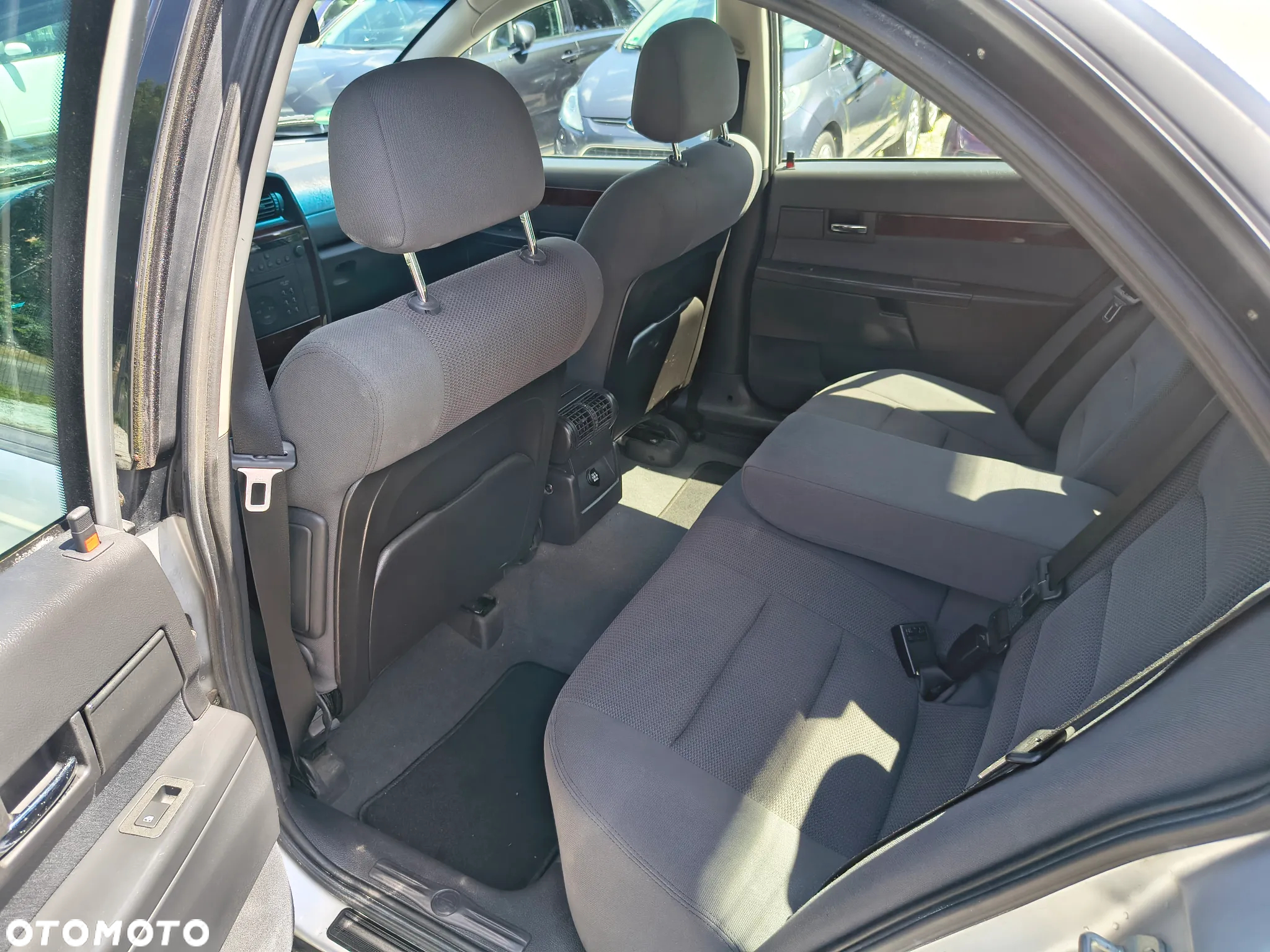 Opel Omega 2.2 Elegance - 18