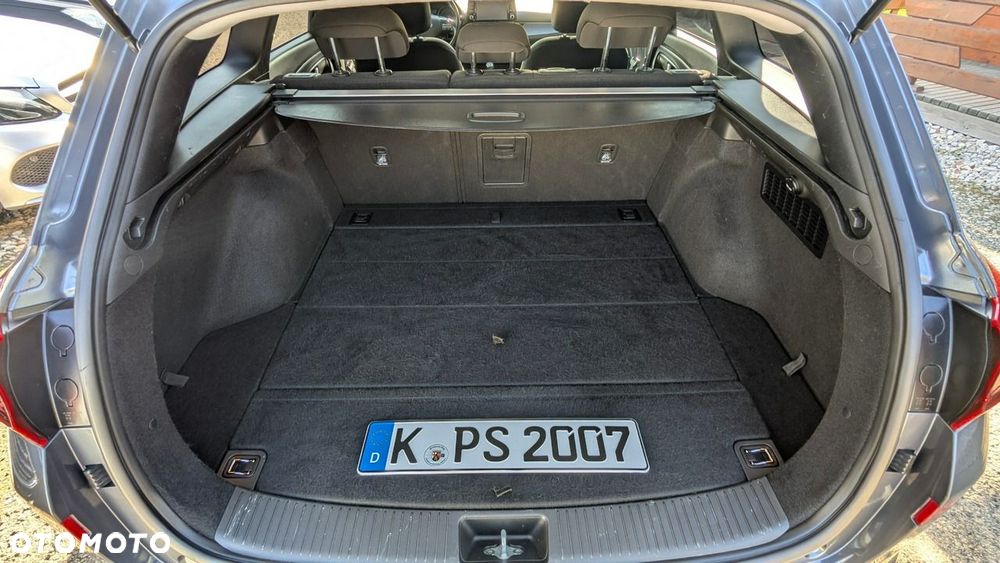 Hyundai i30 1.4 T-GDI Family+ - 32