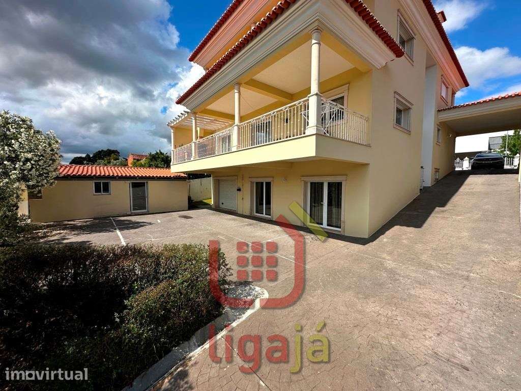 Moradia T5 de Excelência em Ourém! - Grande imagem: 5/60