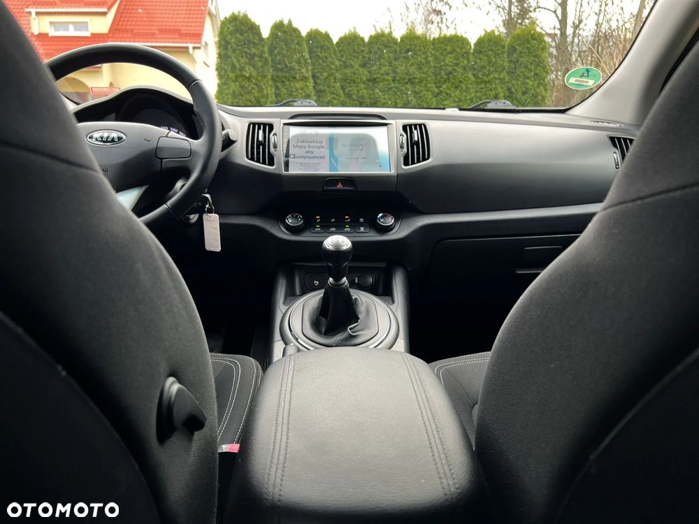 Kia Sportage 2.0 CVVT 4WD Vision - 27