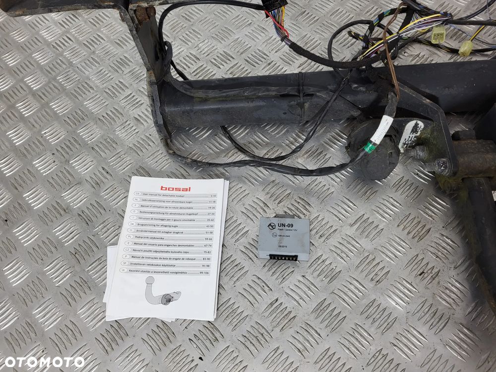 Suzuki Grand Vitara II Hak Holowniczy Belka Kula 3D - 6