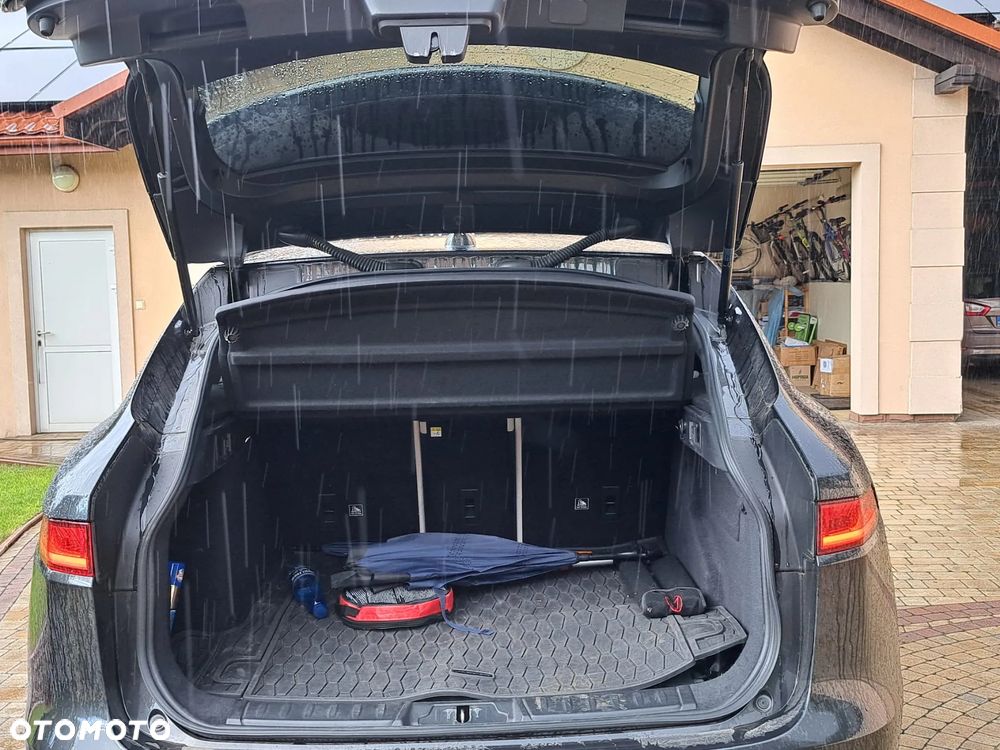 Jaguar F-Pace 2.0 i4D AWD Prestige - 10