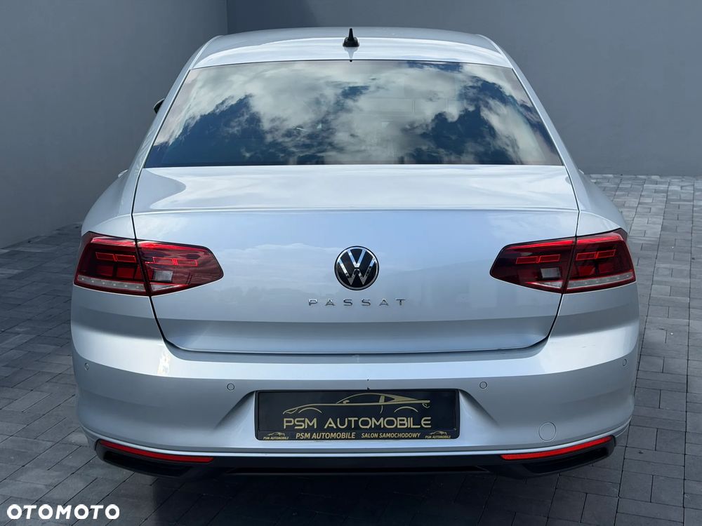 Volkswagen Passat 2.0 TDI EVO Essence - 10