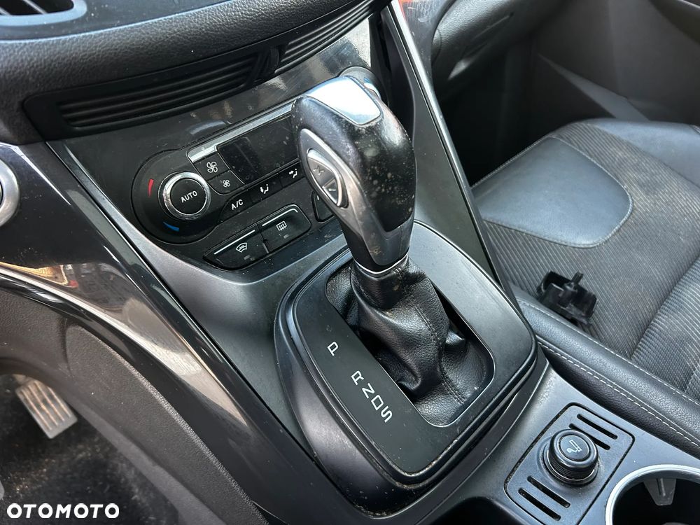 Ford Kuga - 24