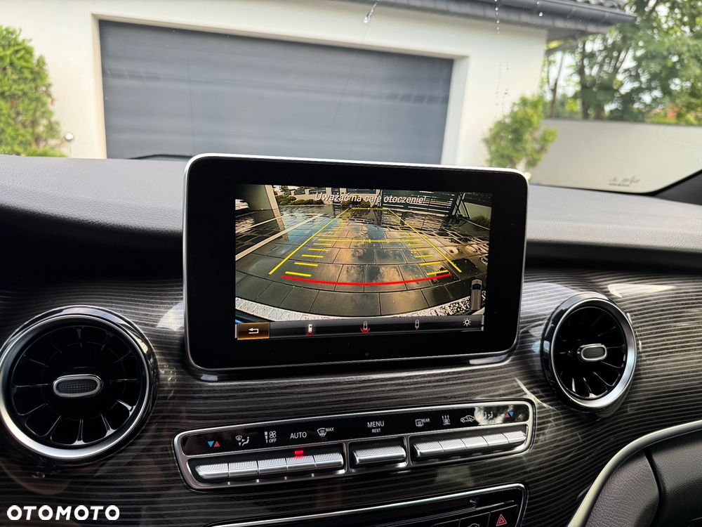 Mercedes-Benz Klasa V 250 d lang 4Matic 9G-TRONIC Avantgarde - 23