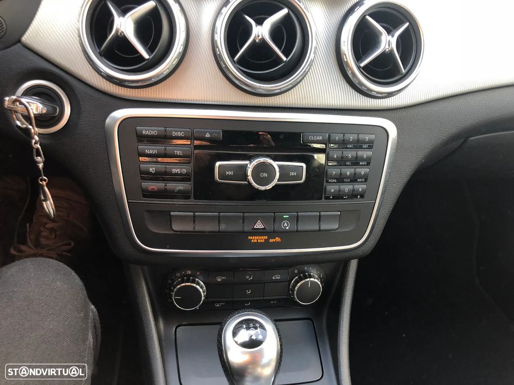 Mercedes-Benz GLA 180 CDi Urban - 4