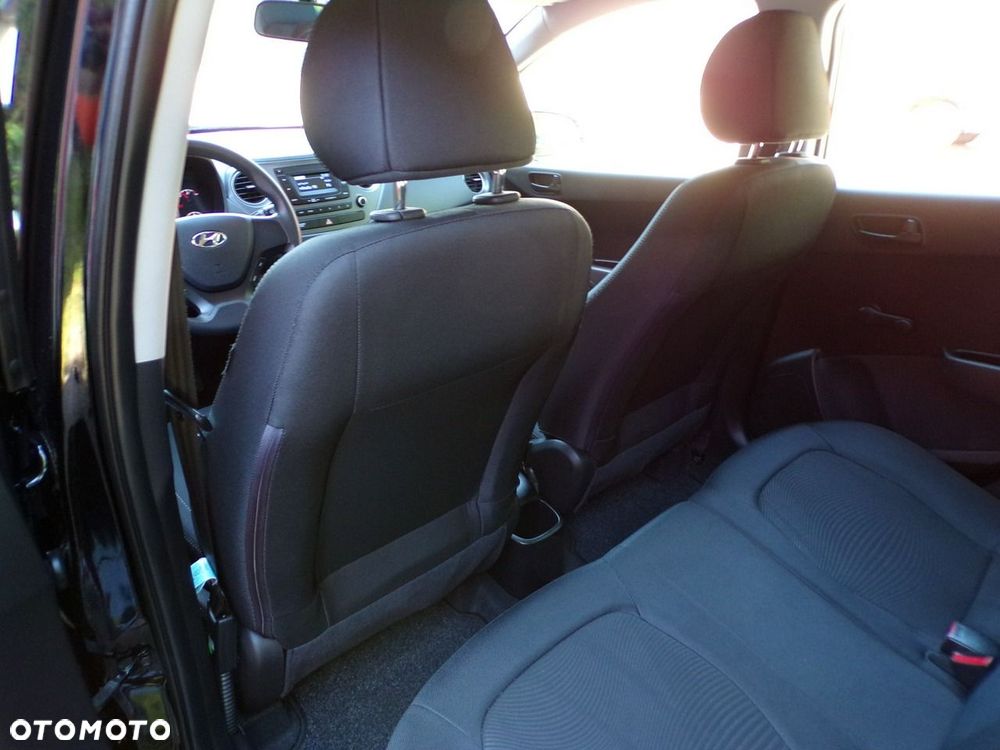 Hyundai i10 - 17