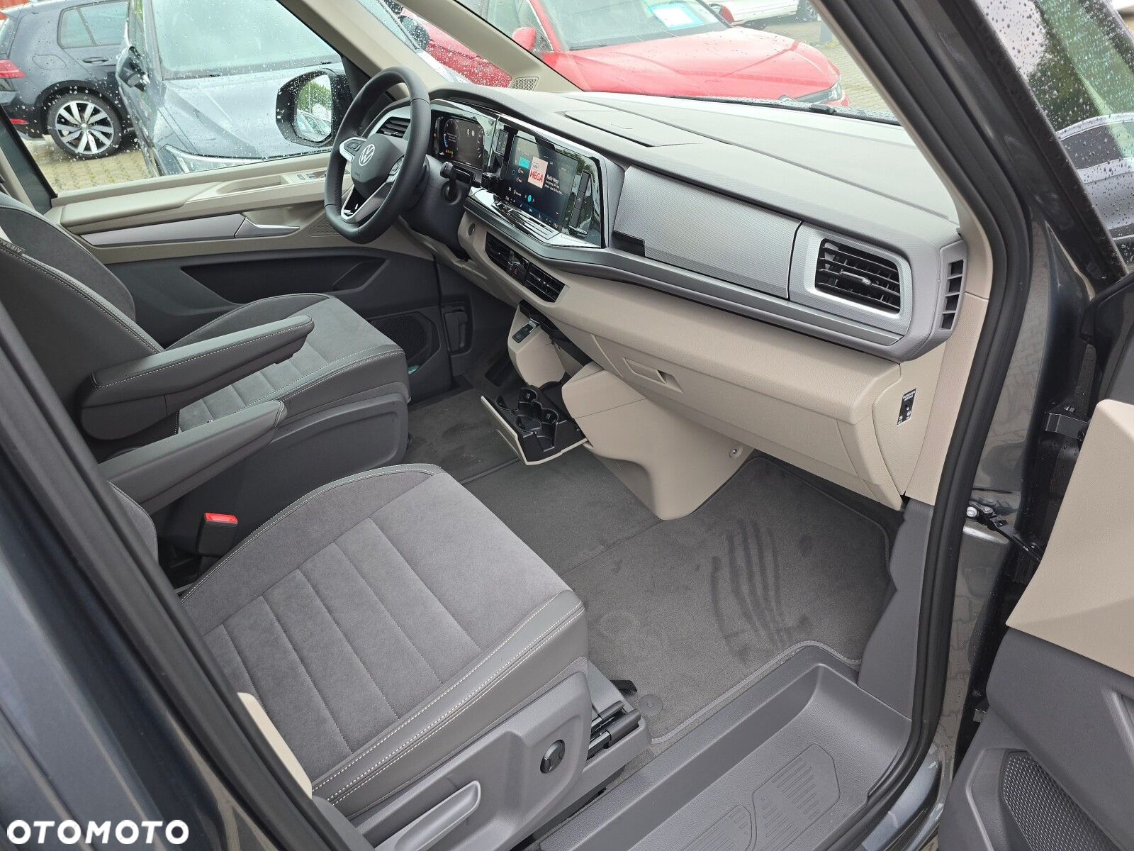Volkswagen california Nowa California Beach silnik: 2,0 l TDI SCR 150 KM / skrzynia biegów: 7-biegowa DSG rozstaw osi: 3124 mm - 15