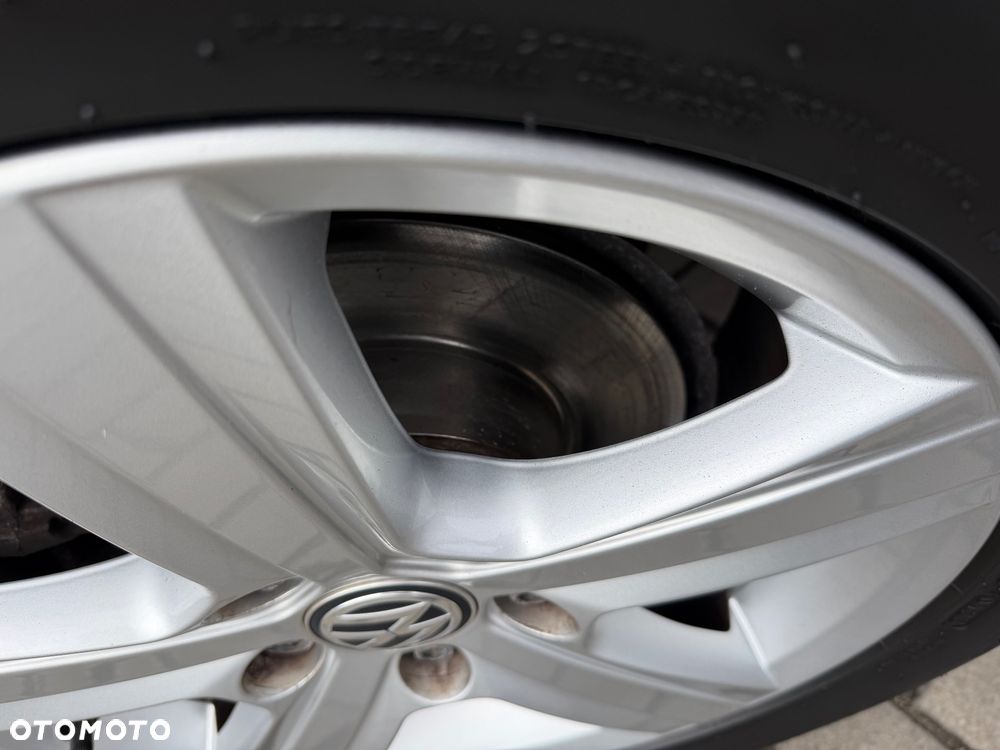 Volkswagen Golf 2.0 BlueTDI Comfortline - 20