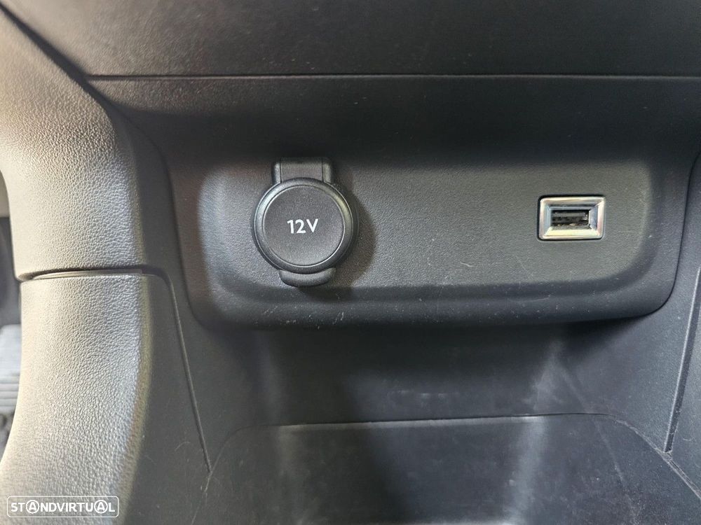 Citroën C3 1.2 PureTech Shine - 15