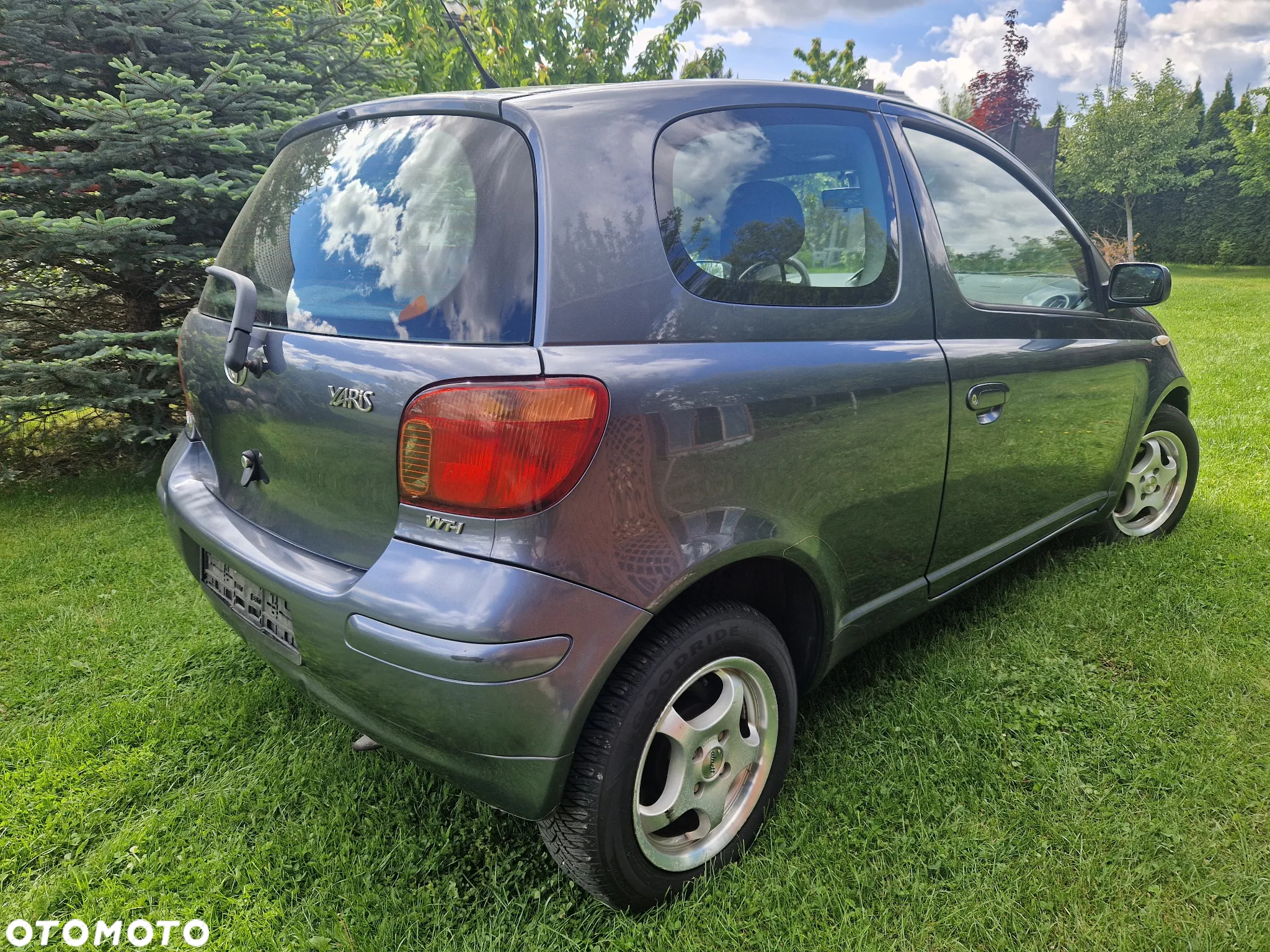 Toyota Yaris 1.3 VVT-i Luna - 4