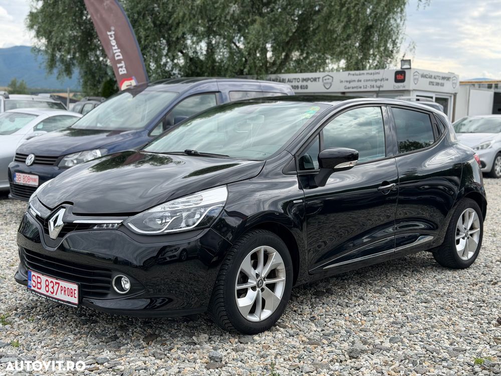 Renault Clio - 1