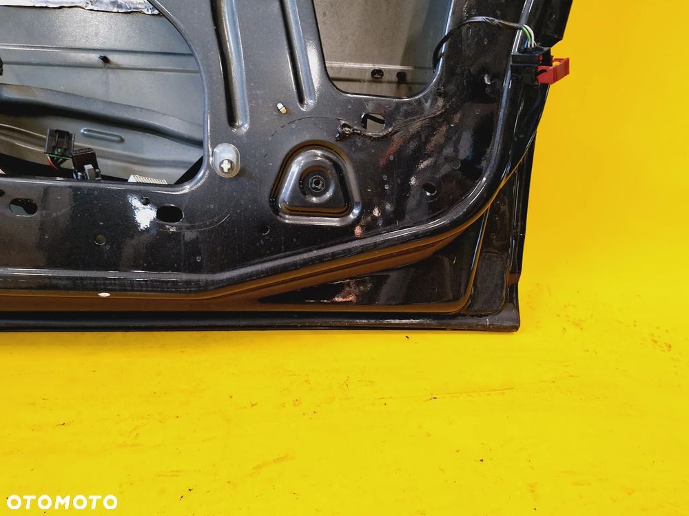 DRZWI PRAWY PRZÓD PRAWE PRZEDNIE CADILLAC CTS I 02-07 SEDAN NR701 - 12