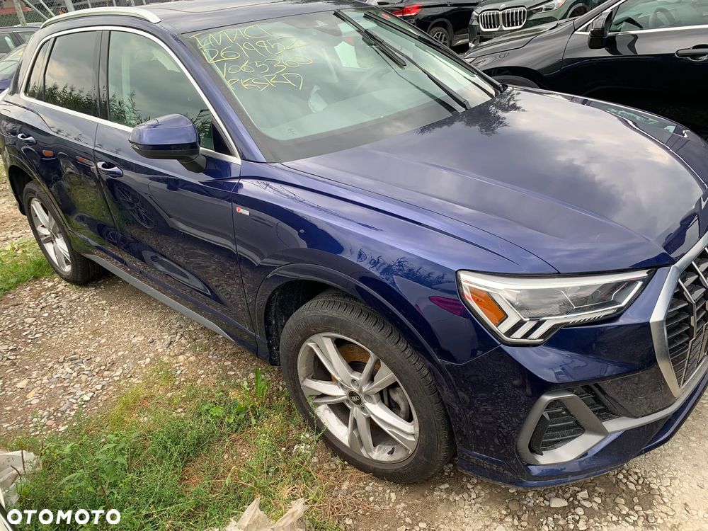 Audi Q3 45 TFSI Quattro S tronic S line - 2
