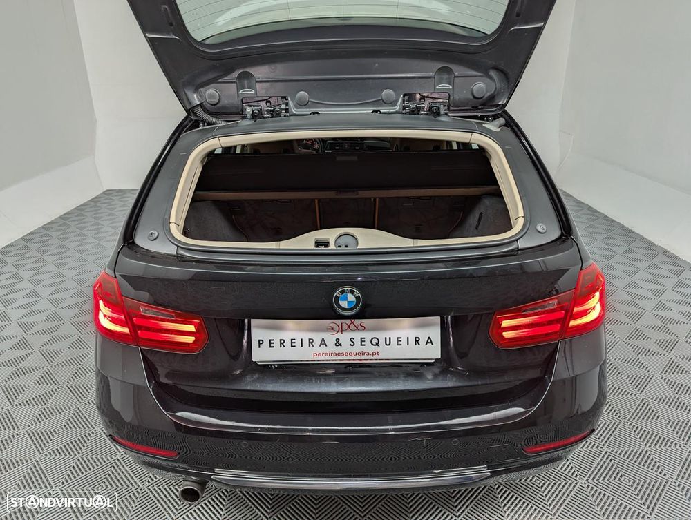 BMW 320 d Auto Line Luxury - 27