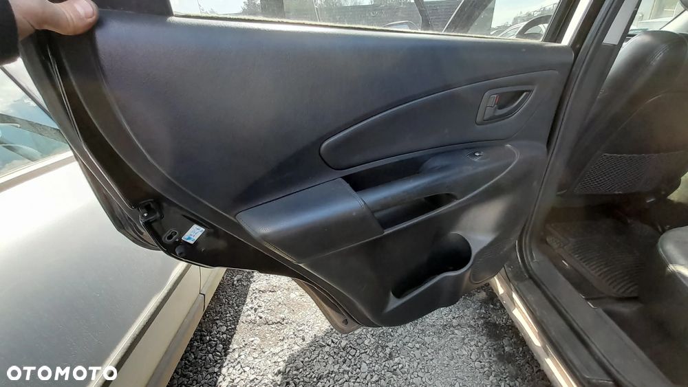 HYUNDAI TUCSON I DRZWI LEWY TYŁ TYLNE LEWE KOMPLETNE EB nr. 1/4 - 2