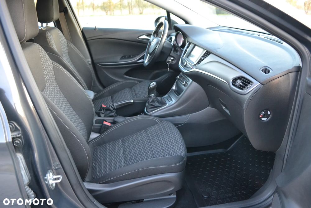 Opel Astra - 28