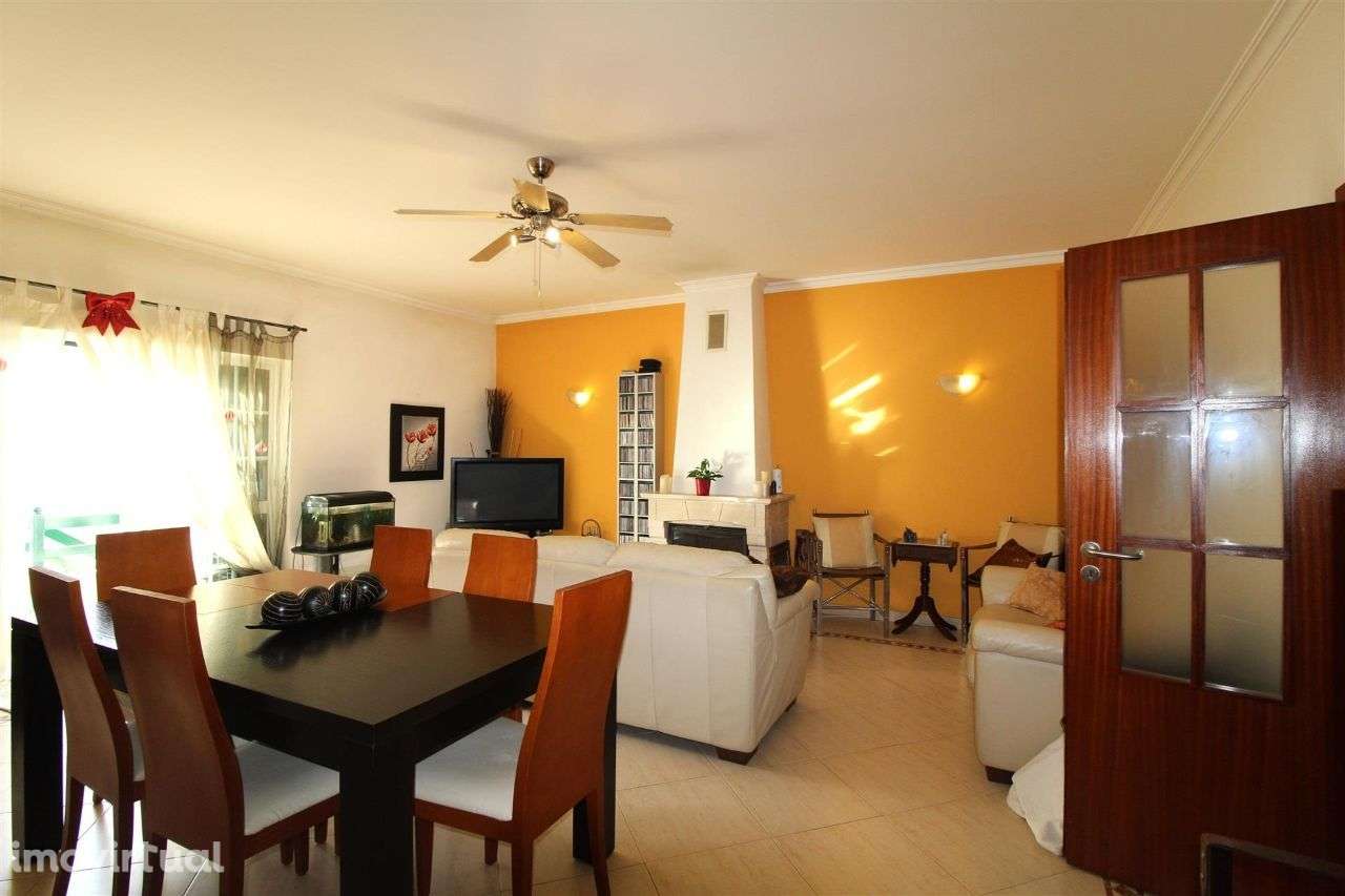VALE MILHAÇOS - Moradia T4 com Quintal e Garagem! - Grande imagem: 4/31