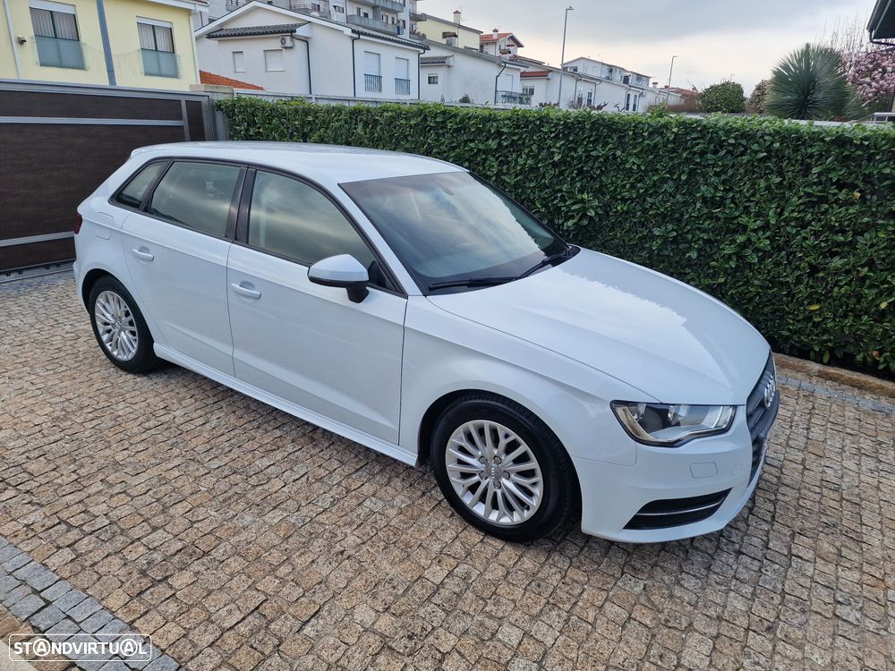 Audi A3 Sportback 1.6 TDI Sport - 1