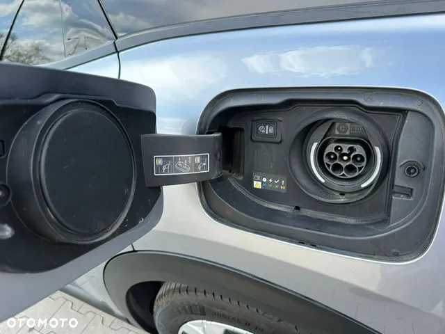 Citroën C5X 1.6 PHEV 225 e-Series EAT8 - 10