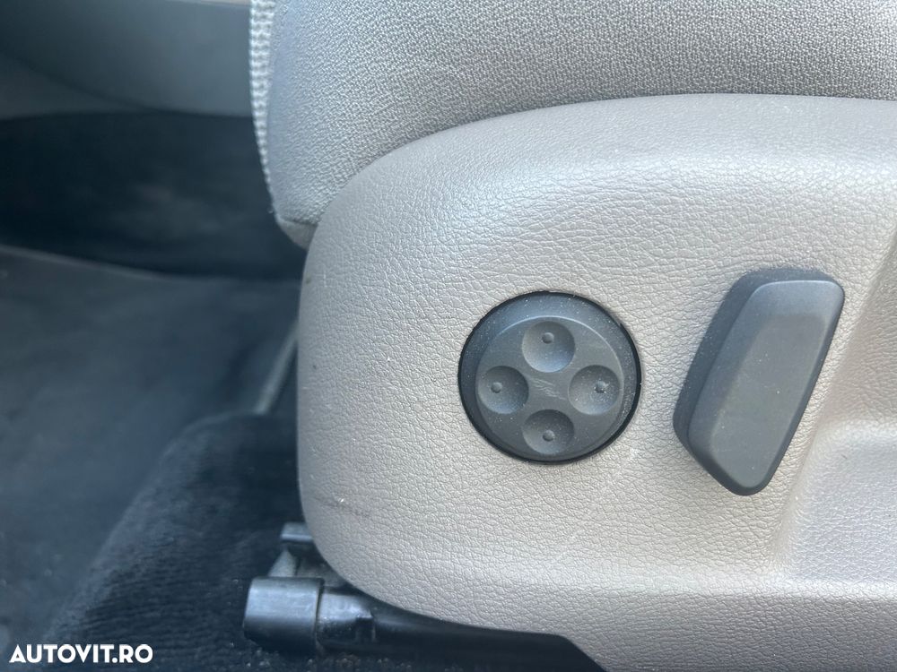 Volkswagen Passat 1.4 TSI EcoFuel DSG Comfortline - 8