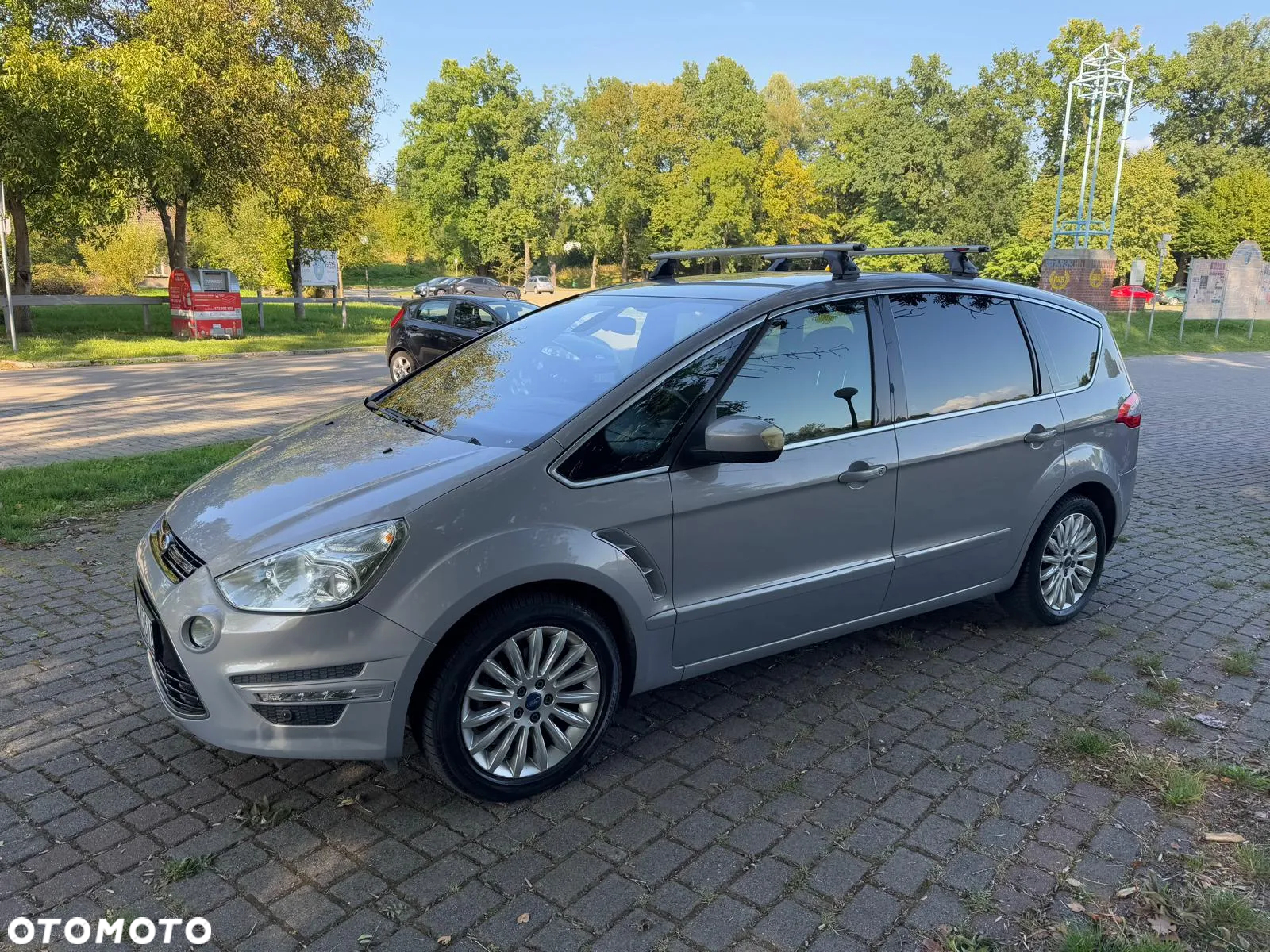 Ford S-Max 1.6 EcoBoost Titanium - 3