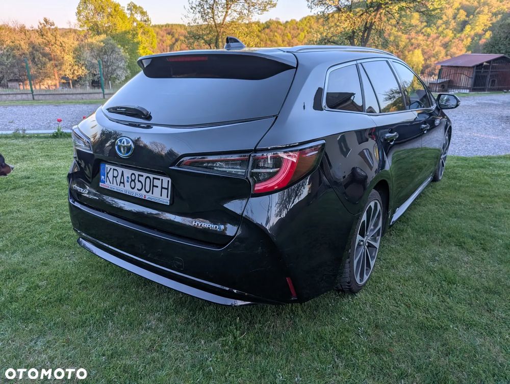 Toyota Corolla - 4