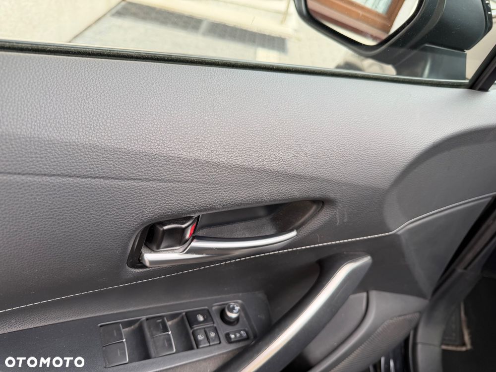 Toyota Corolla 1.8 Hybrid Comfort - 18