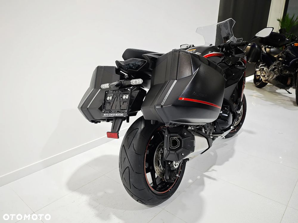 Kawasaki Ninja 1000 SX - 7