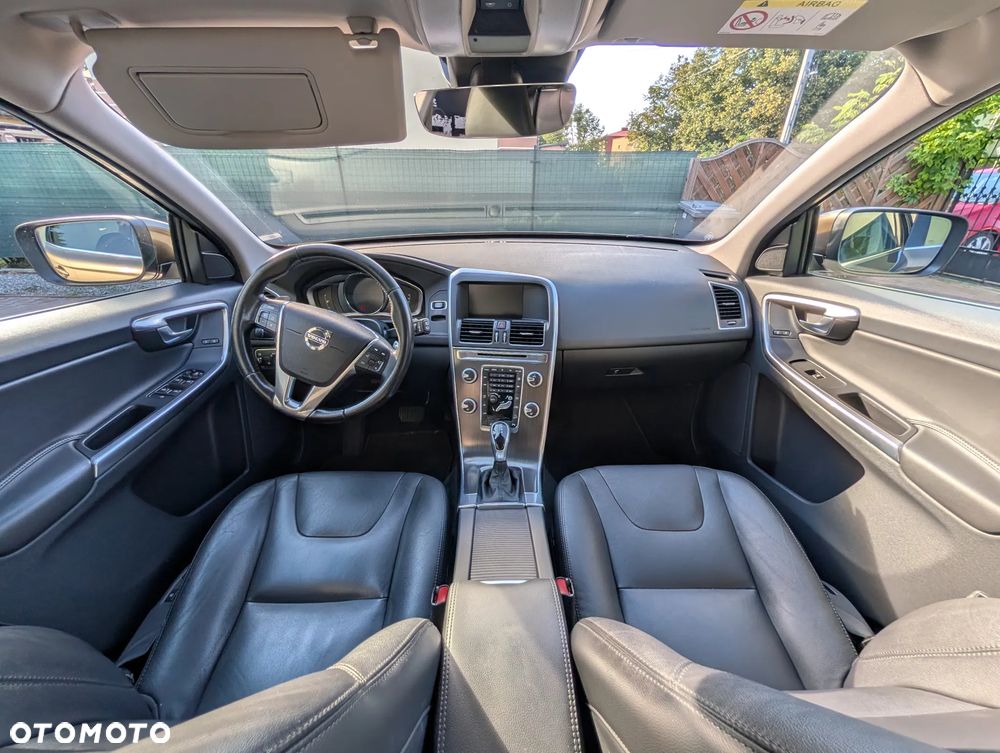 Volvo XC 60 T5 AWD Summum - 27