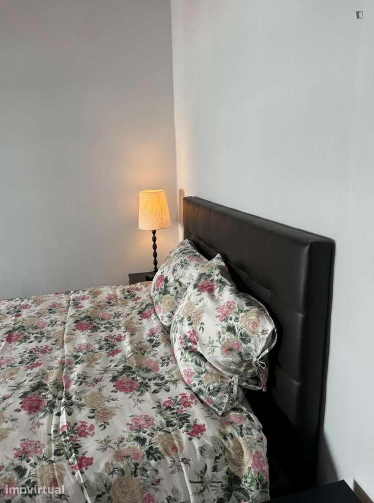 Quarto - localizado em Entrecampos Lisbon - Grande imagem: 2/13