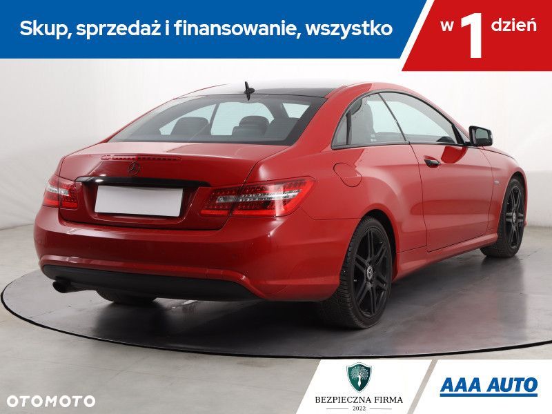 Mercedes-Benz Klasa E - 7