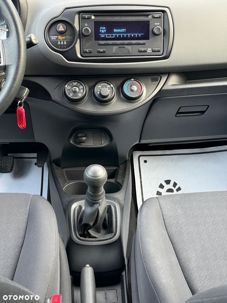Toyota Yaris 1.0 Active - 5