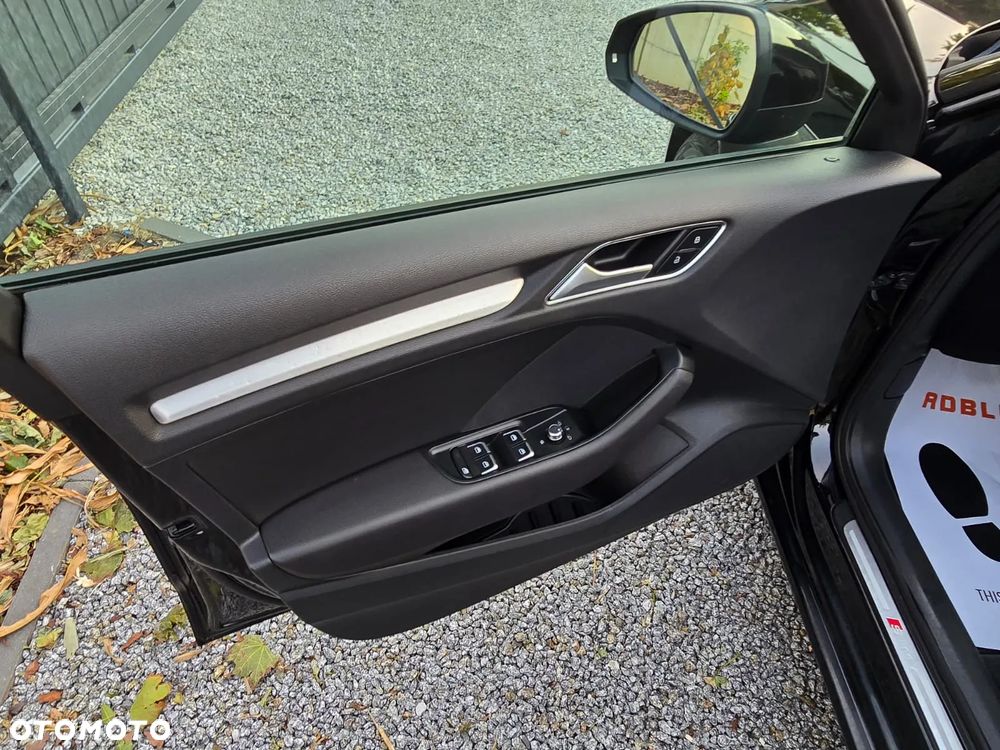 Audi A3 Sportback 1.6 TDI (clean diesel) S tronic S line Sportpaket - 13