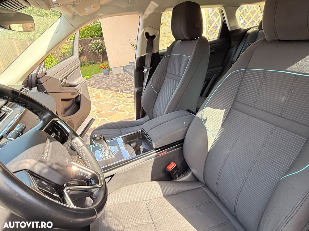 Land Rover Range Rover Evoque 2.0 D165 R-Dynamic MHEV SE - 9
